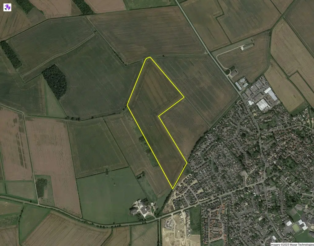 A birdseye image of a 13-hectare plot of strategic land in Sawtry, Huntingdon. Which has received planning consent for up to 340 homes, facilitated by Colecar strategic land.